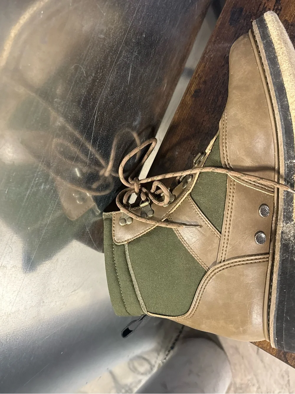 Orvis Fly Fishing Wading Brogue Boots Felt Sole Olive Green Brown Men Size 12